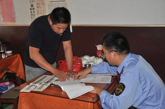 上下聯(lián)動 部門配合 中心街街道全力推進“五小行業(yè)”整治工作